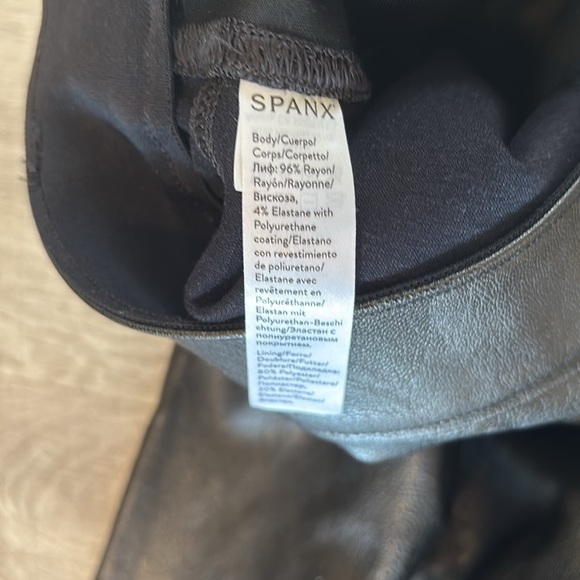Spanx Faux Leather Like Ankle Skinny Pants Women’s M Black Brown - Picture 9 of 9